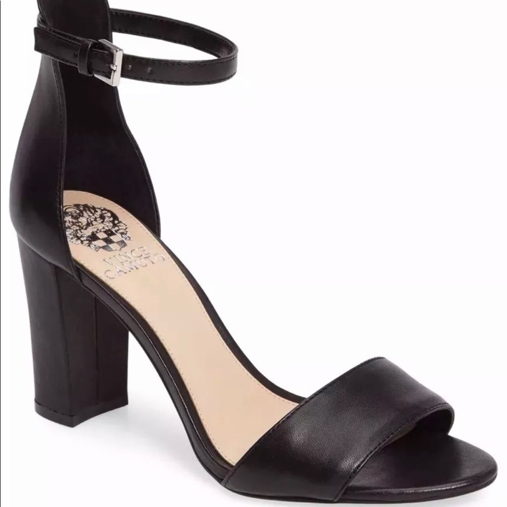 Vince Camuto Shoes